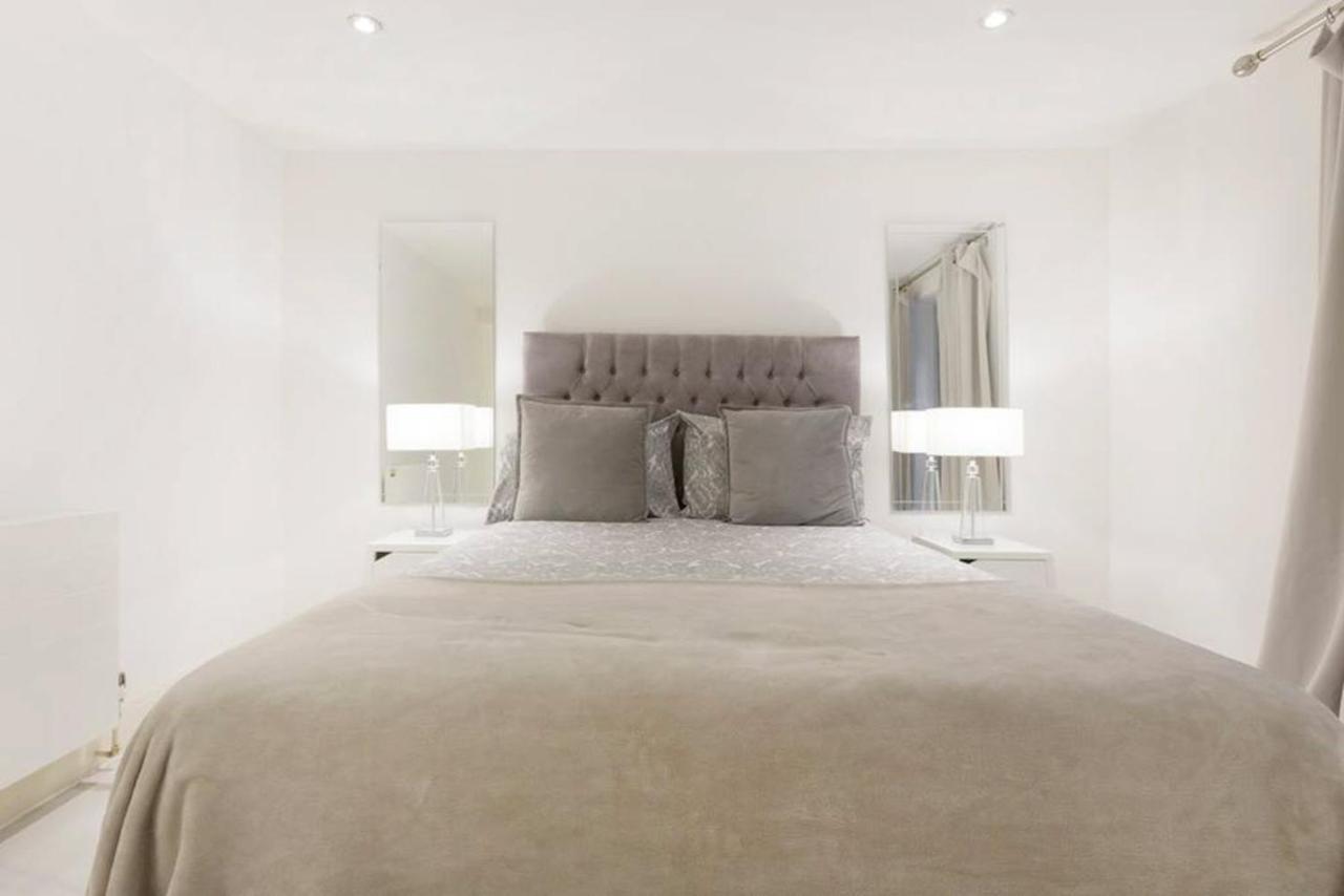 Harrods Flats Apartment