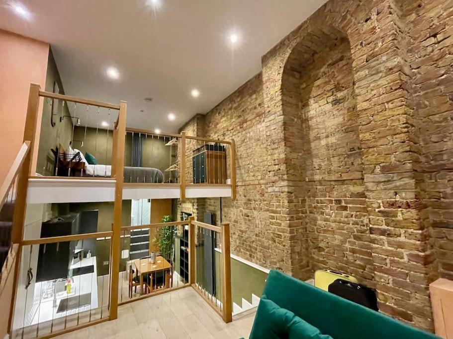 Lägenhet Exposed Brick Flat Finsbury Park London
