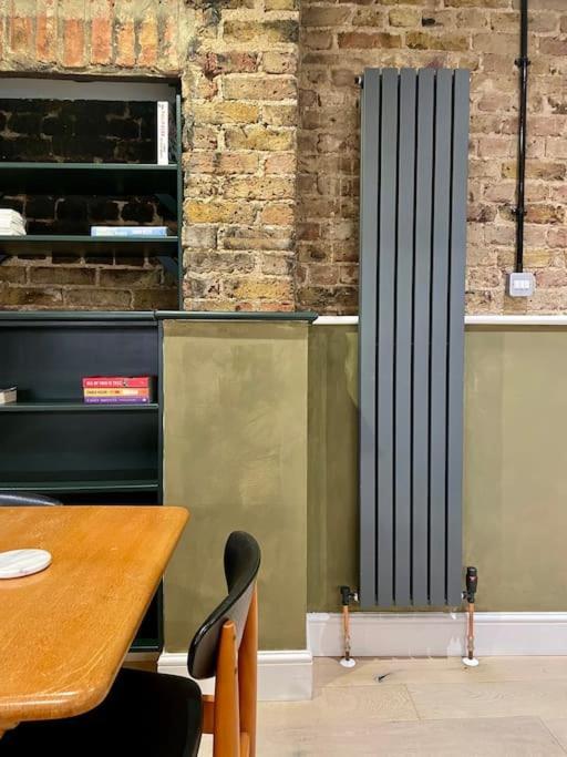 Exposed Brick Flat Finsbury Park Lägenhet