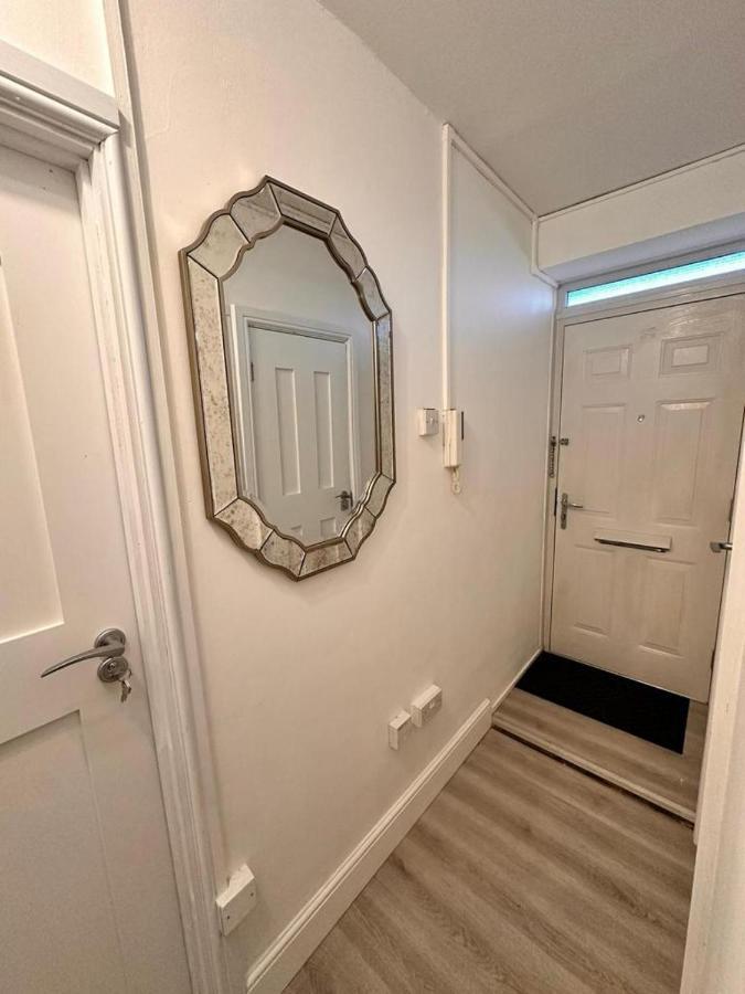 Luxury In Prime Location Appartement *