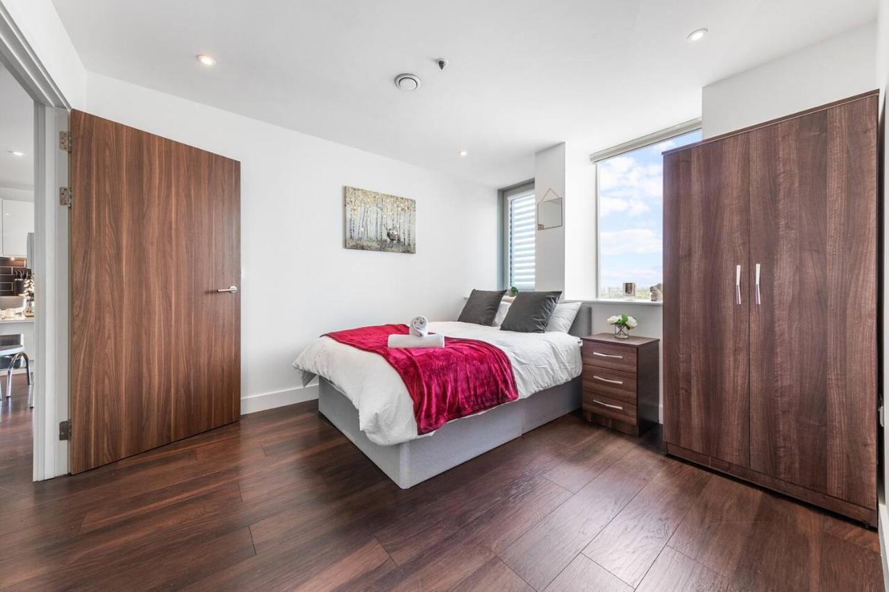 2 Bedroom Flat In Bp65 Appartement