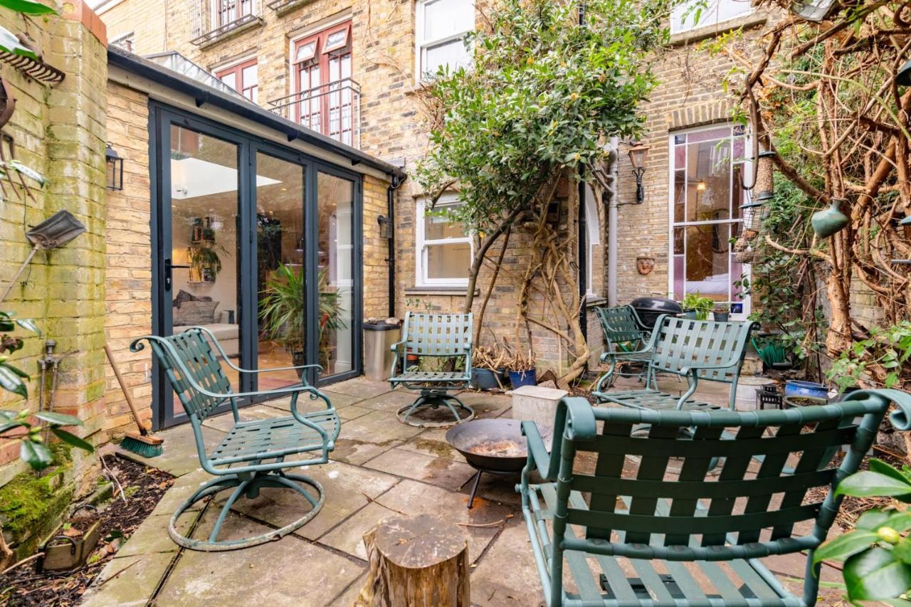 Beautiful Two Bed Abode In South West * London