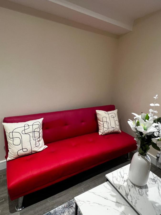 Apartment Flat In *