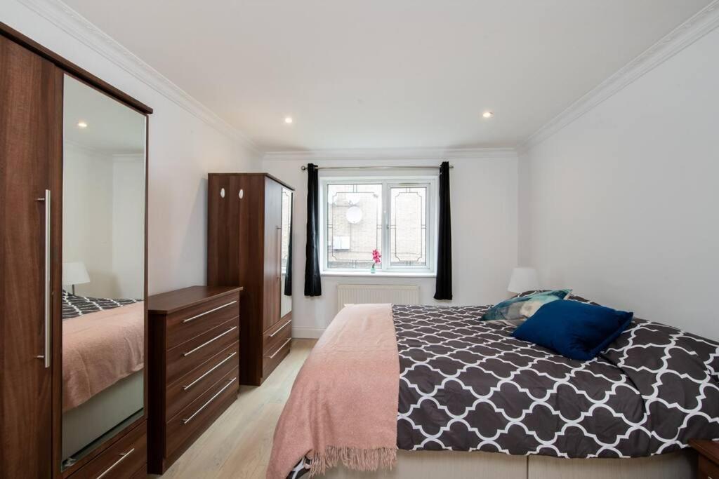 Lägenhet Cozy 2-bedroom Flat In Battersea