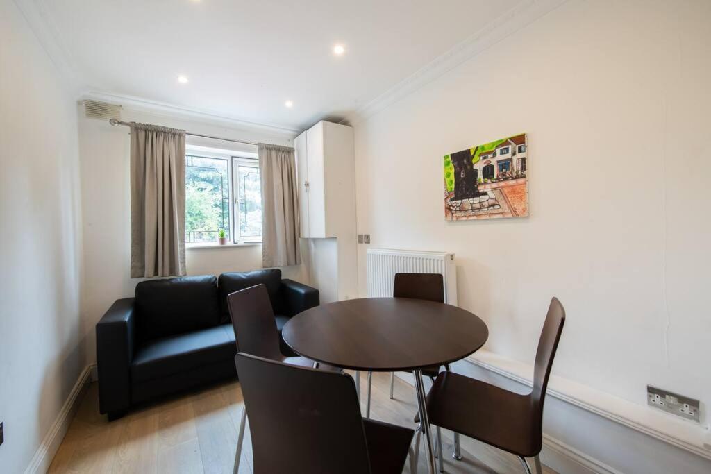 Lejlighed Cozy 2-bedroom Flat In Battersea London