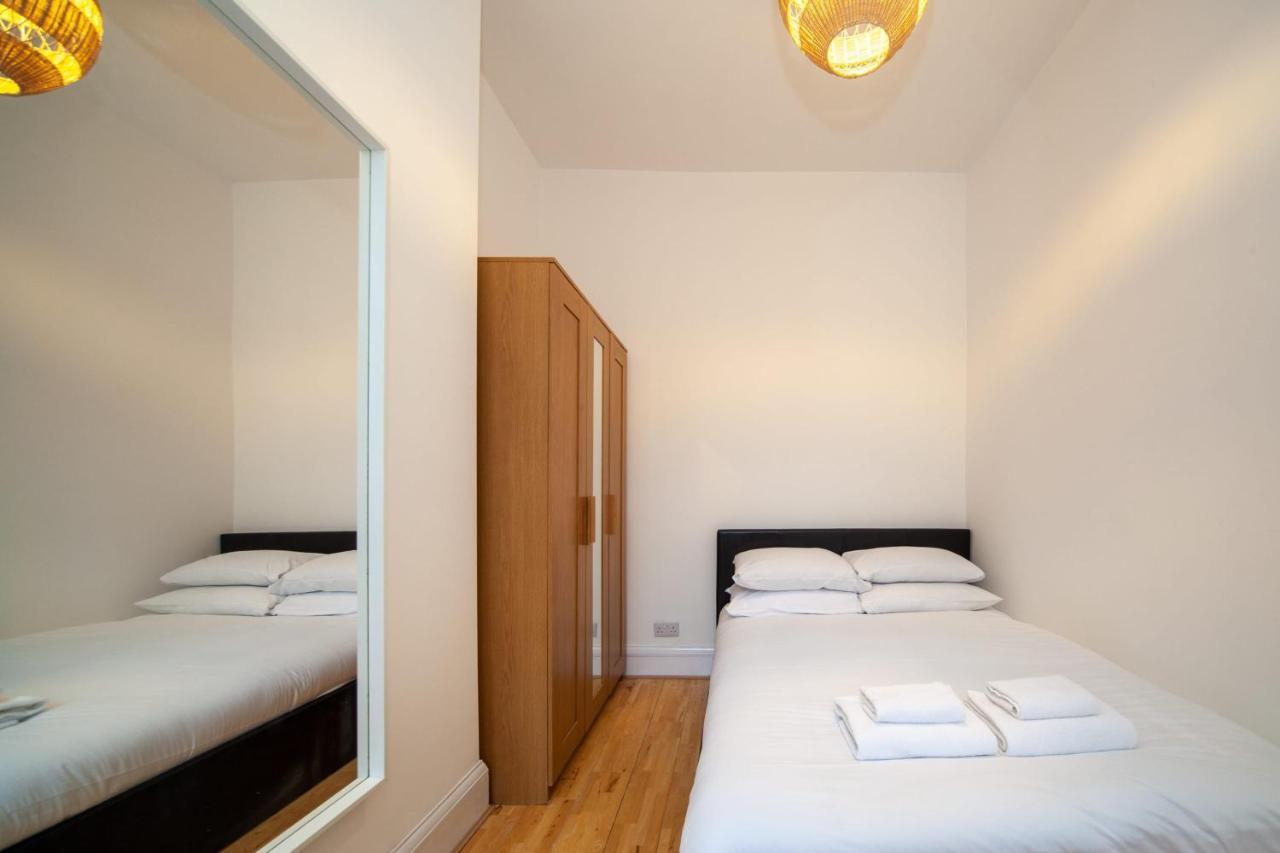 Comfortable 2 Bedroom In Tooting Apartment