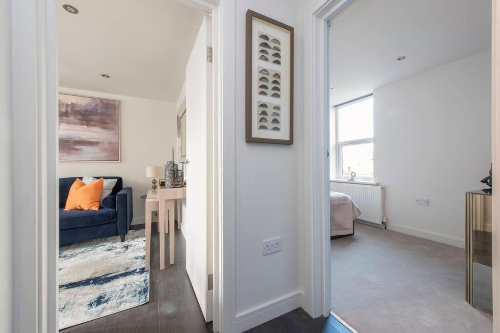 Appartamento Elevated Elegance: 1br 1ba Flat In Wellmeadow Rd *