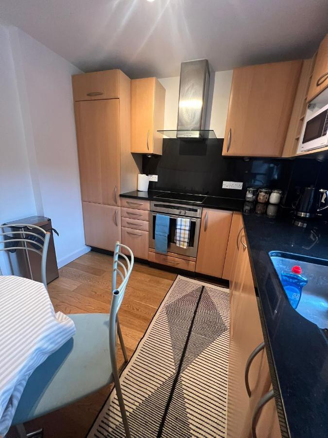 Lägenhet 2 Bedroom Flat In Leicester Square London