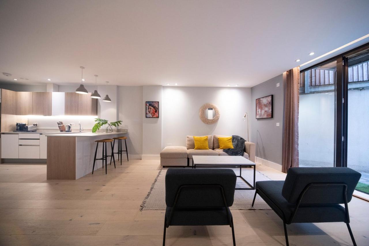 Stylish 1br - Bright & Large Living Area W/ Patio Apartment