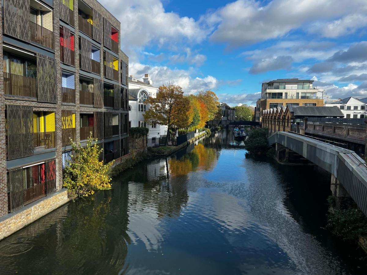 Luxury Notting Hill On Canal In Of Westminster Trendy Massive Leilighet