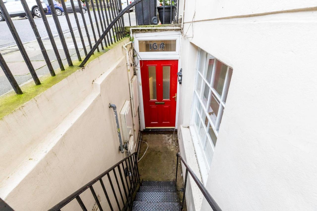 Apartment Beautiful Two-bed Abode Near King Cross London