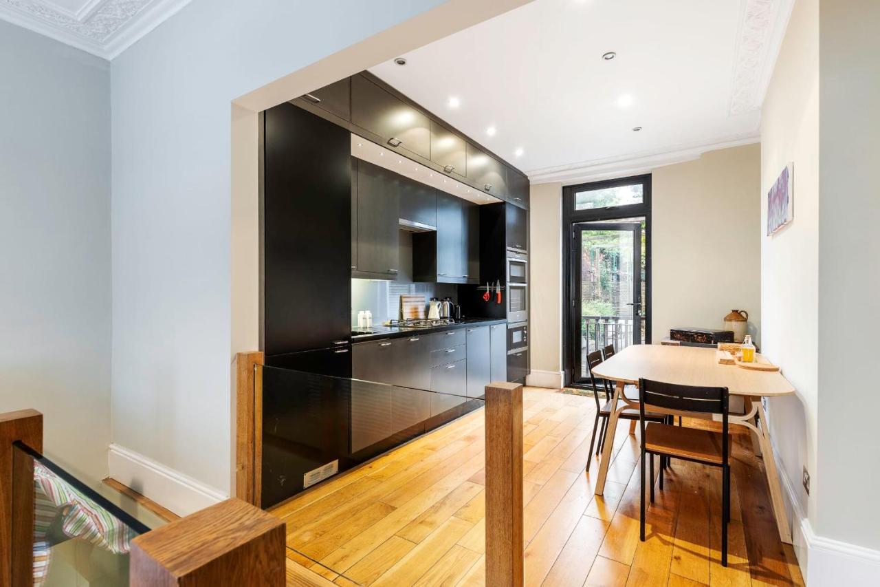 Beautiful Two-bed Abode Near King Cross * London