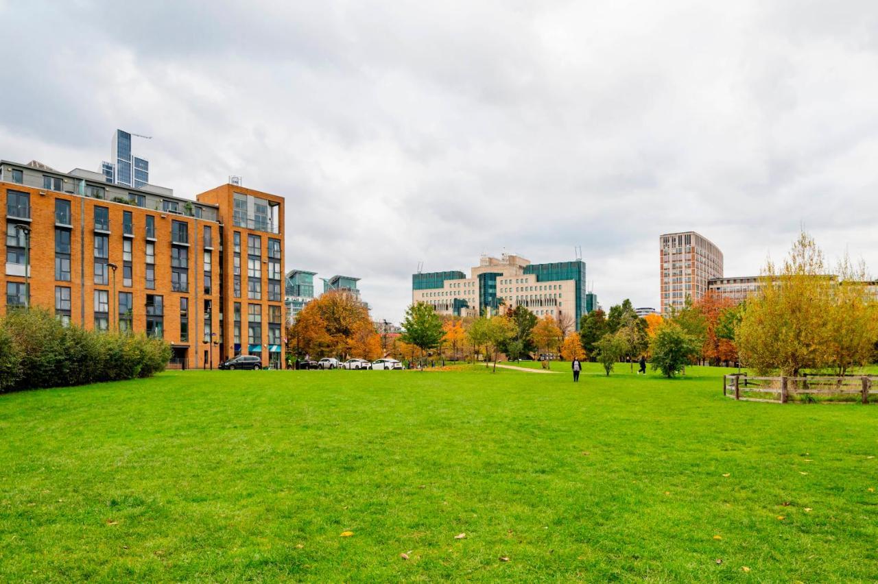 Lägenhet Farm View 2-bedroom Apartment, Vauxhall London