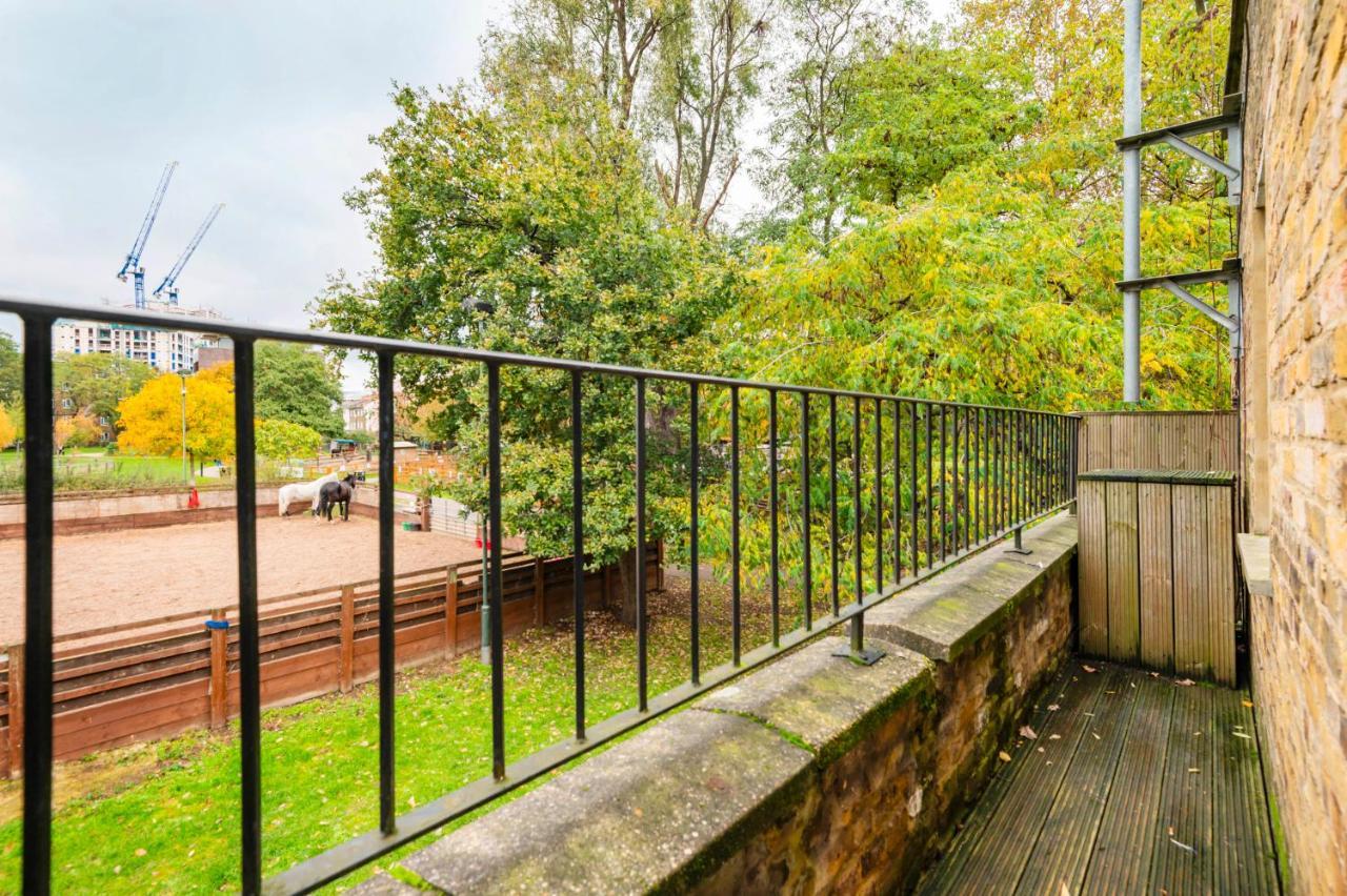 Farm View 2-bedroom Apartment, Vauxhall Lägenhet London