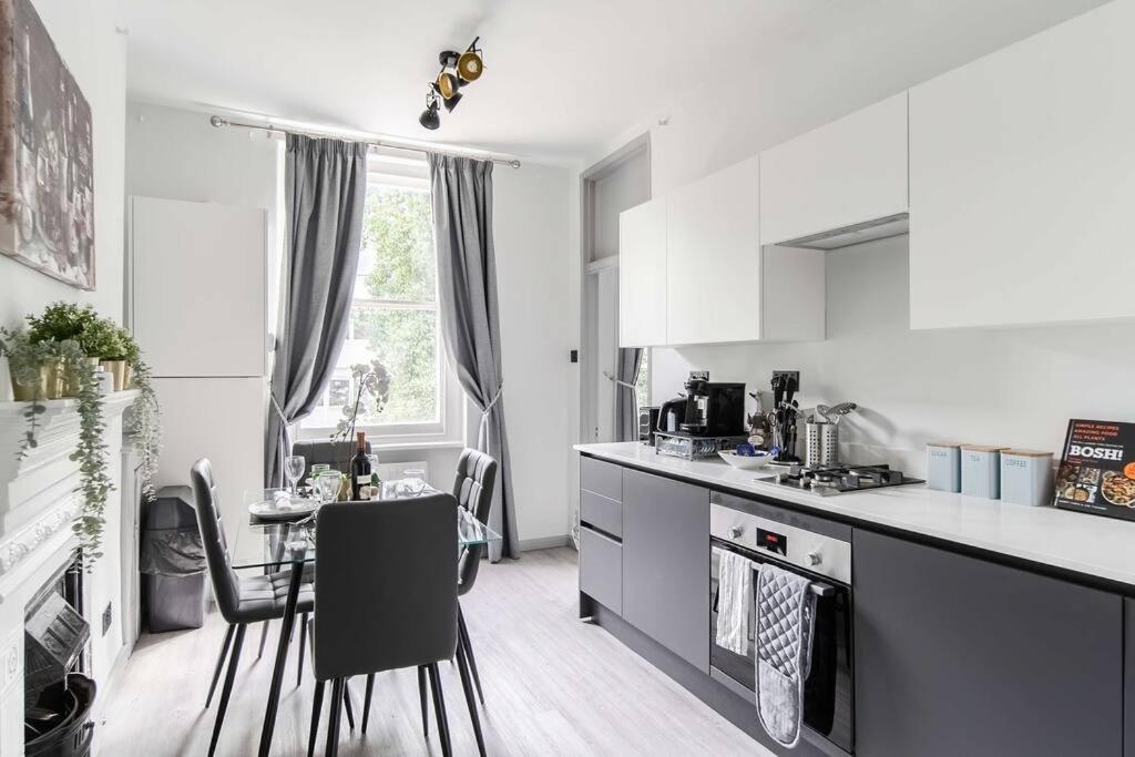 Lovely - Great Portland Street - Zoo - Central Located * Londra