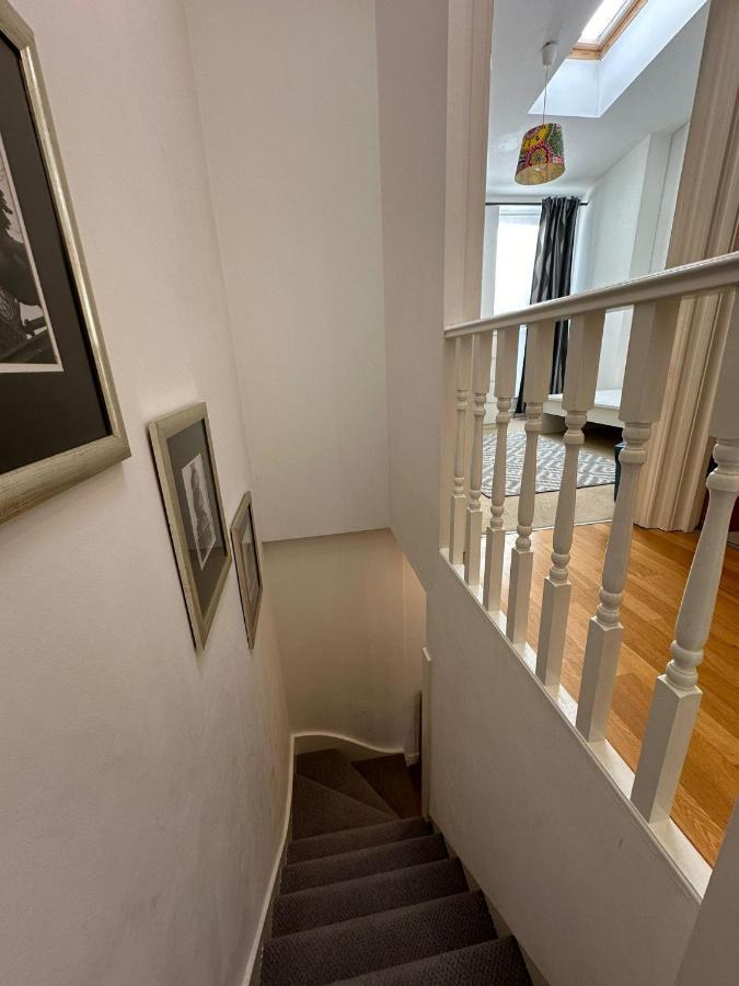 Lejlighed Two Br Flat 5 Mins Walk From Eye G96 *