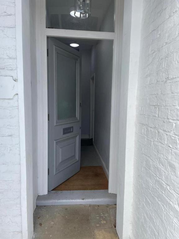 Apartment Splendid 2 Bed Flat With Private Terrace In Wimbledon - 2 The Queens