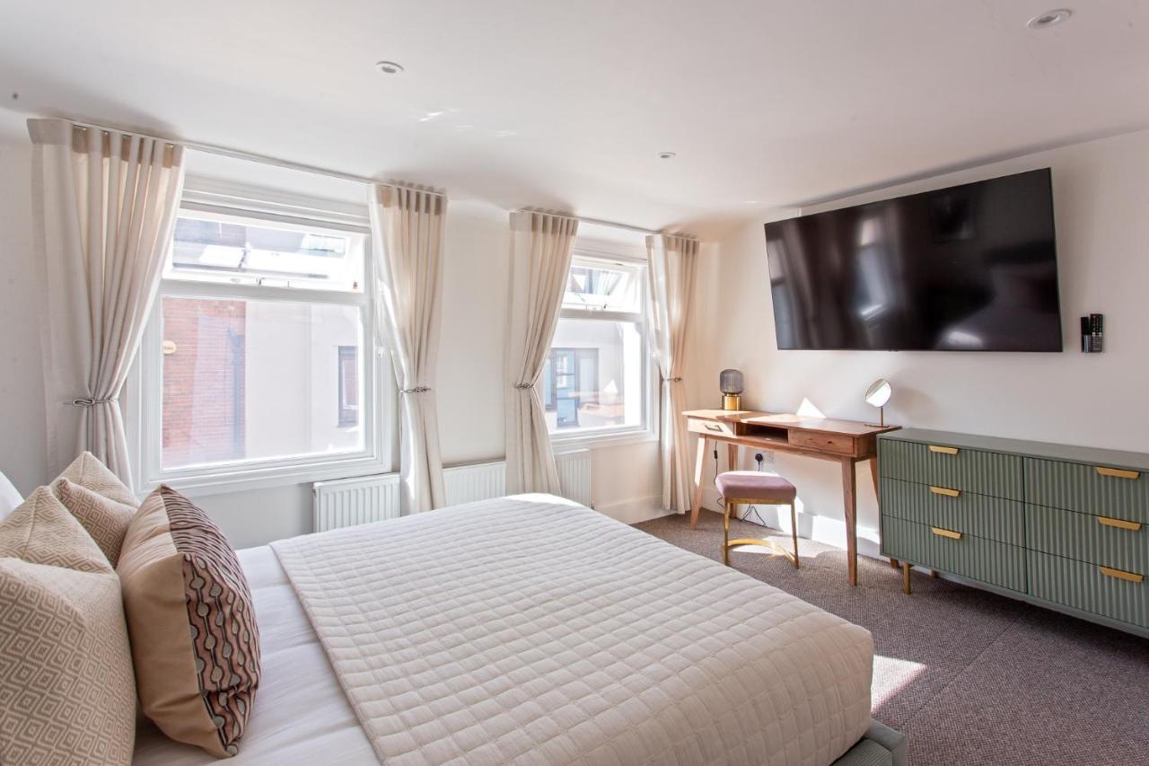 2 Bedroom In Covent Garden Sleeps 6 Londen