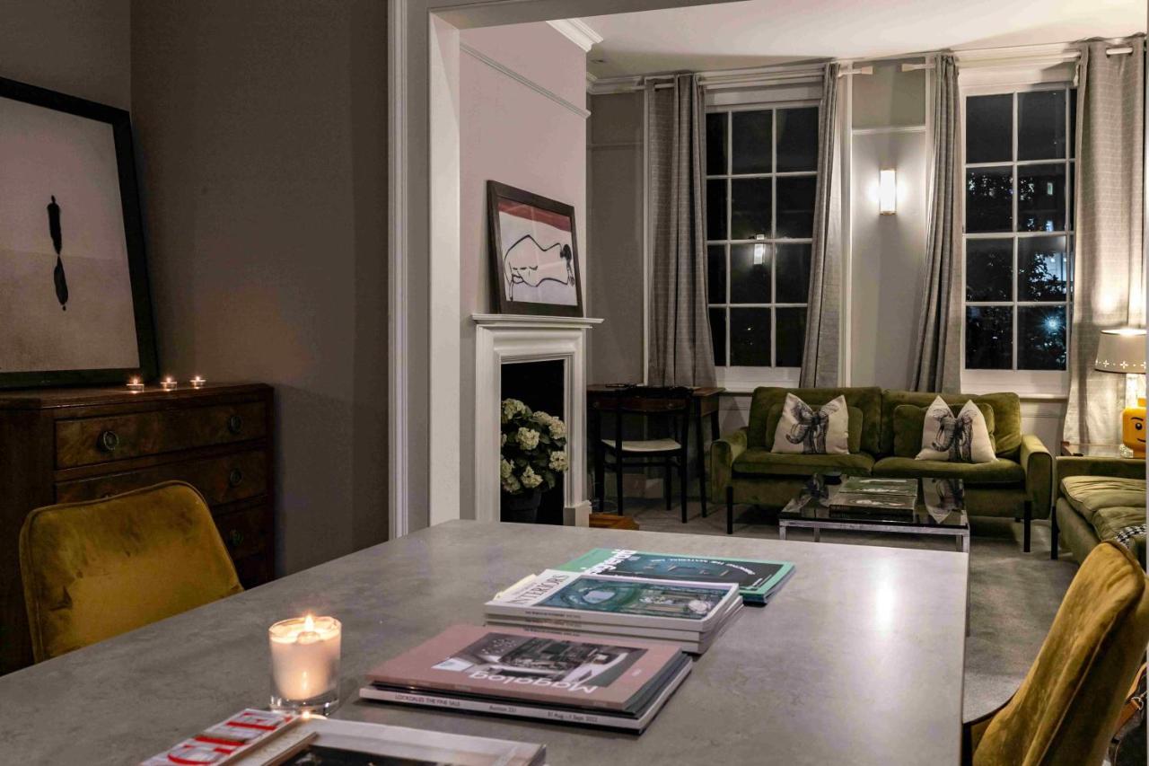 Shared 5 Mins Walk From Vauxhall And Nine Elms Station With Off-site Parking Near Us Embassy Accommodatie bij particulieren *