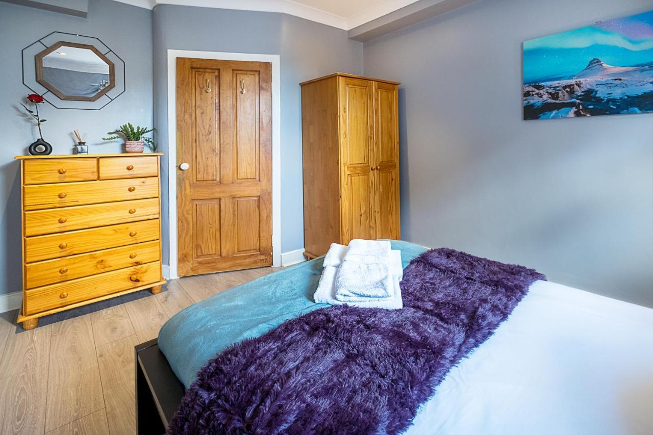 Stylish & Cosy 3bdr In Fulham With Roof Terrace London