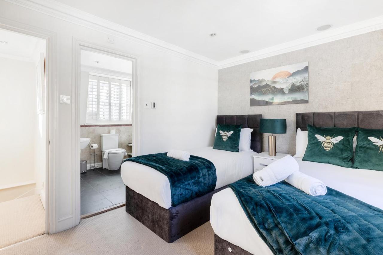 Hébergement de vacances Beautiful 4 Bedroom House Near Paddington Station *
