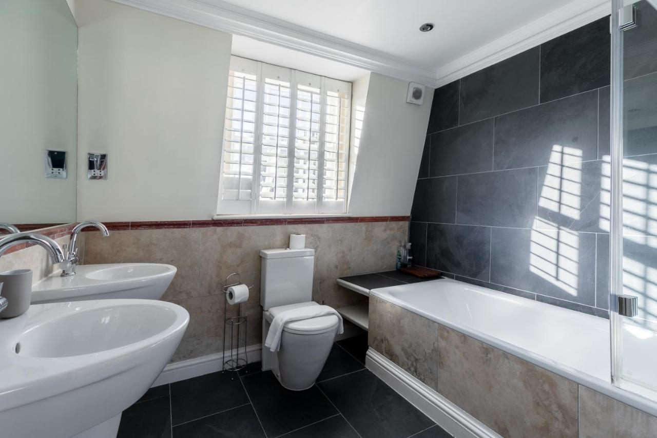 Holiday home Beautiful 4 Bedroom House Near Paddington Station