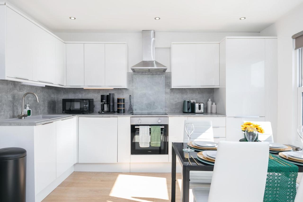 Stunning S/wimbledon Flat W/parking In London, Uk Appartement *