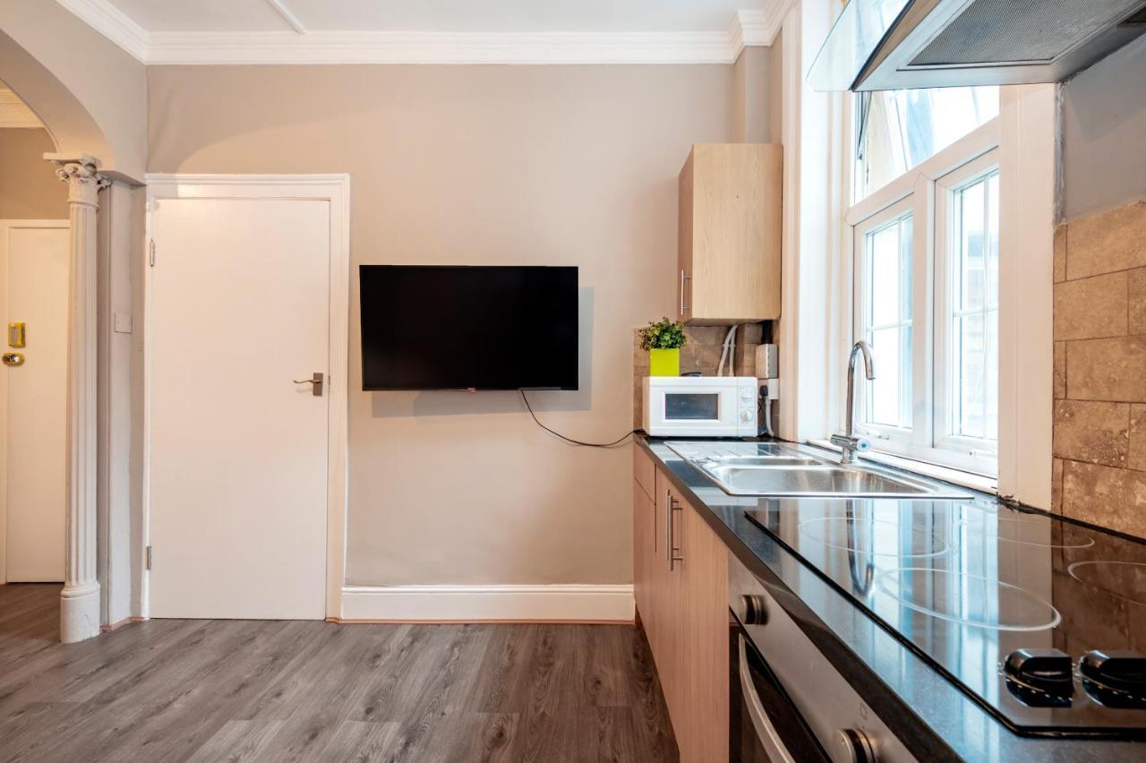 Apartment Hyde Park Modern
