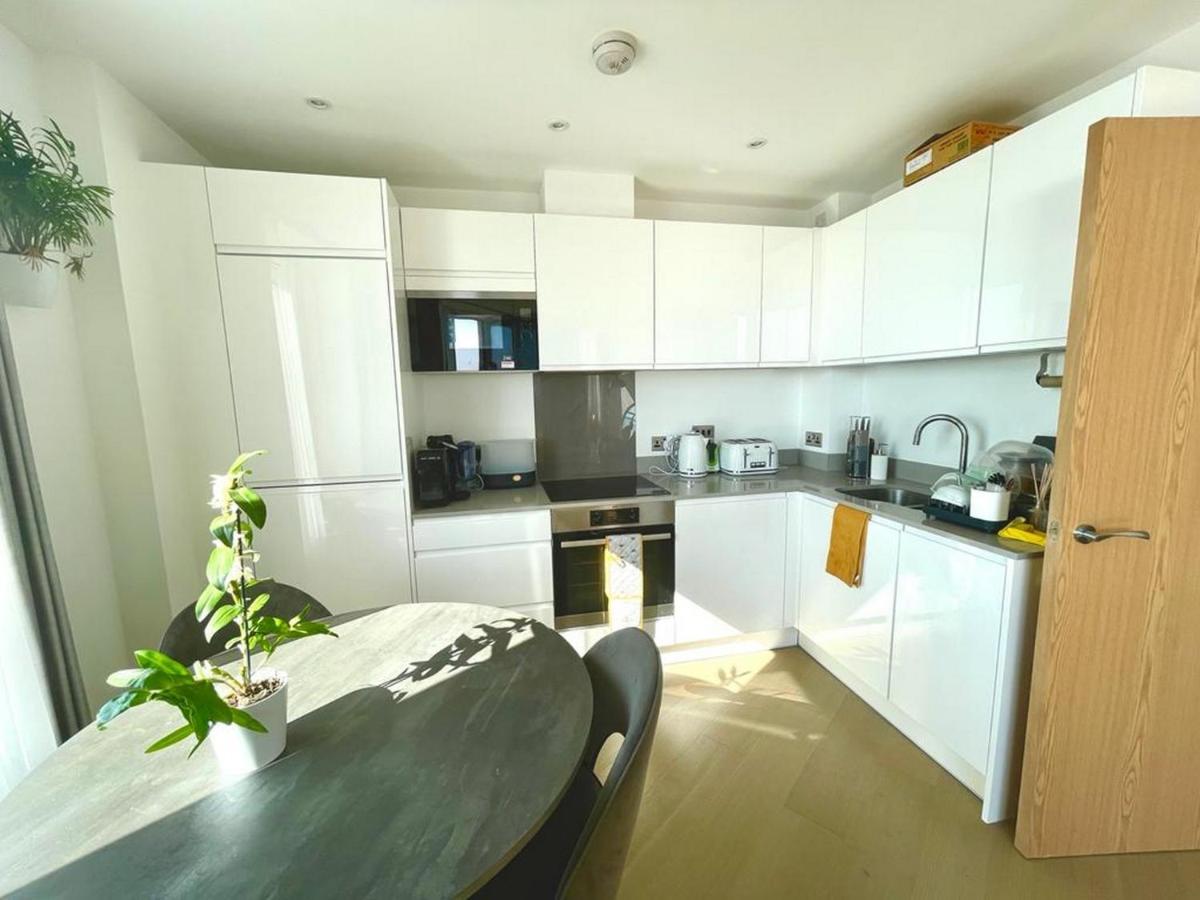 Appartamento Stylish 1-bedroom With Stunning Views *