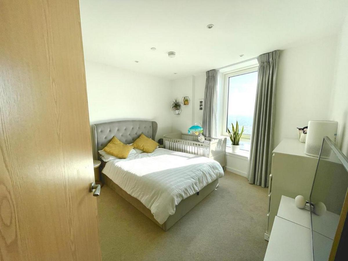 Appartamento Stylish 1-bedroom With Stunning Views Londra