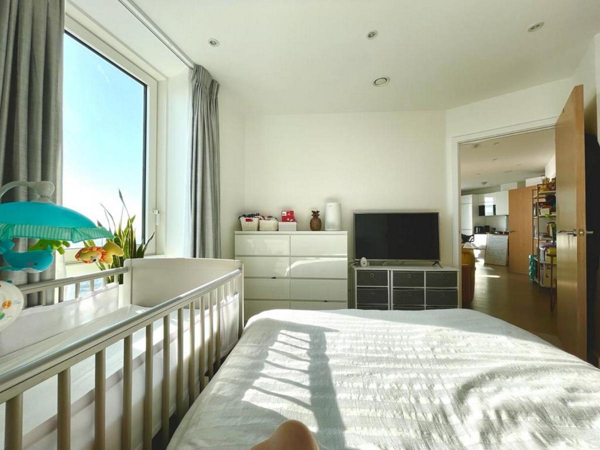 Stylish 1-bedroom With Stunning Views Appartamento *