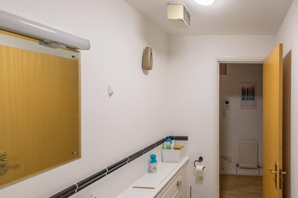 Appartement Morden Apartment, By The Sea With Free Parking