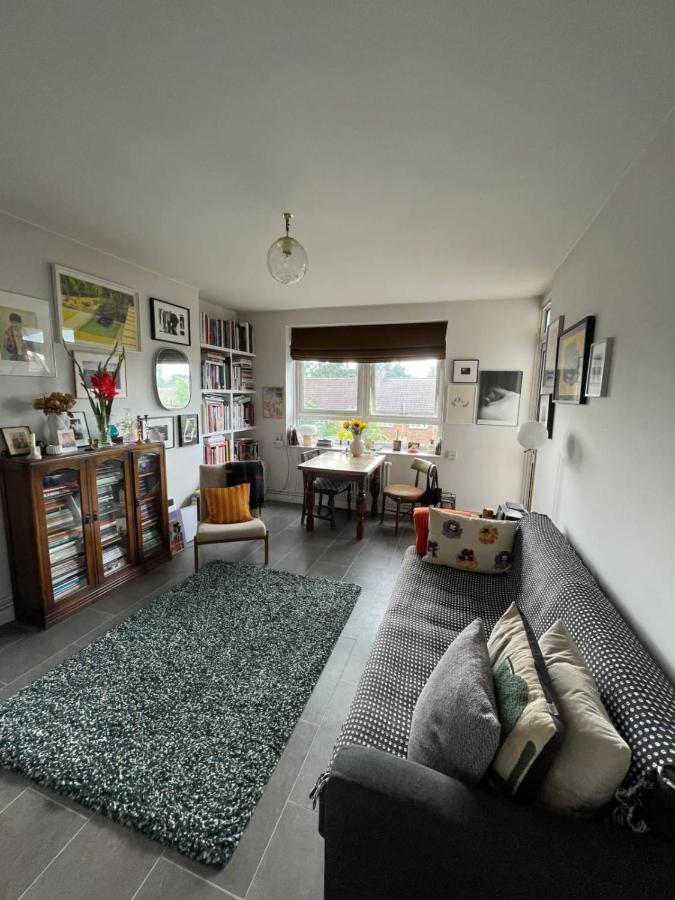 Leilighet Contemporary 1bd Flat Wbalcony - Stoke Newington! *