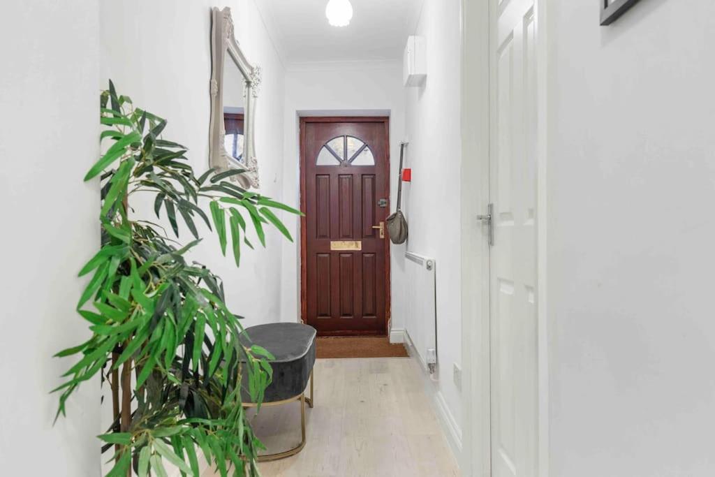 Little Venice Garden Apartment London