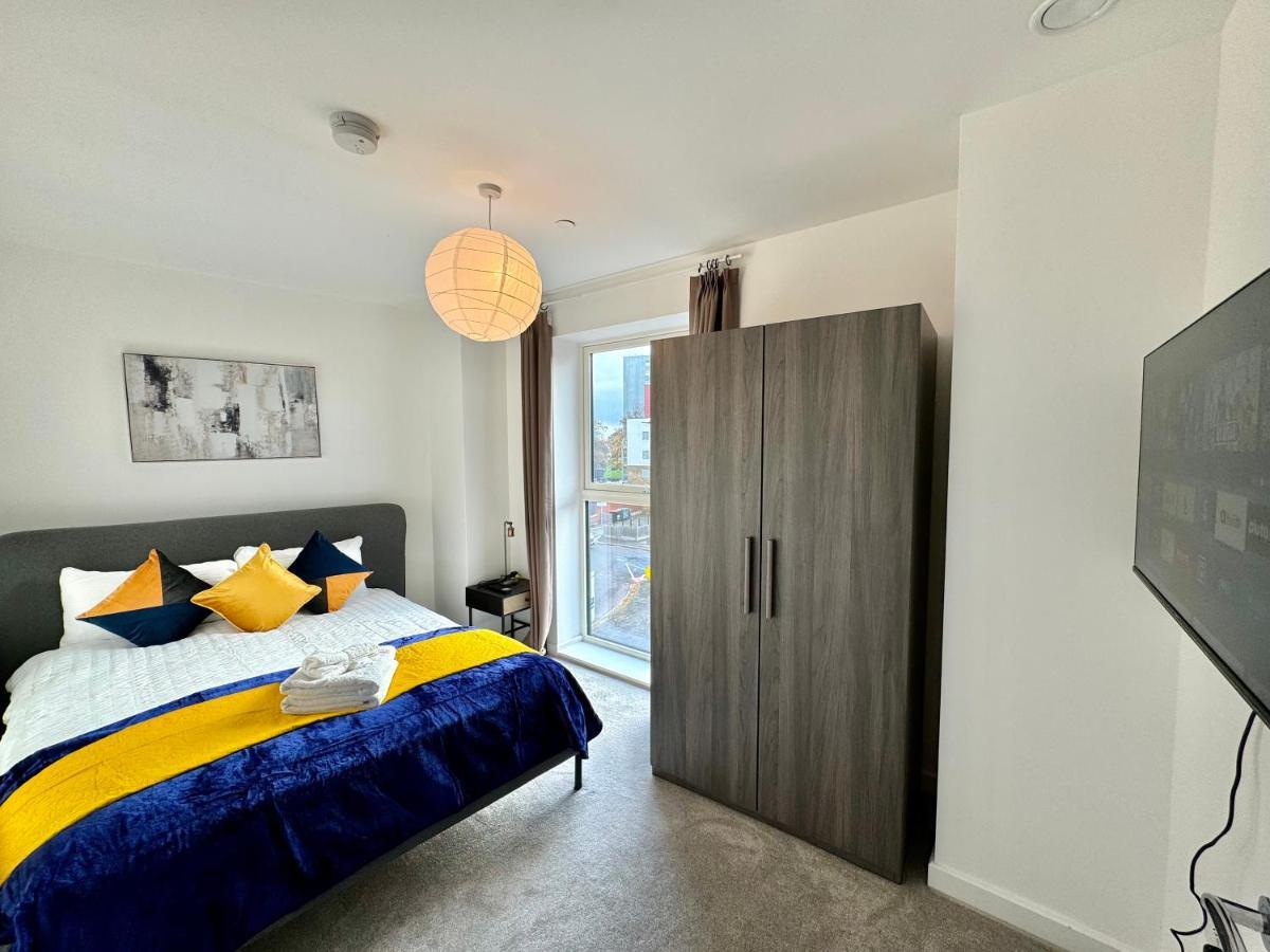 Lejlighed 3bedroom, 2bathroom, Balcony,luxury Flat Westfield London