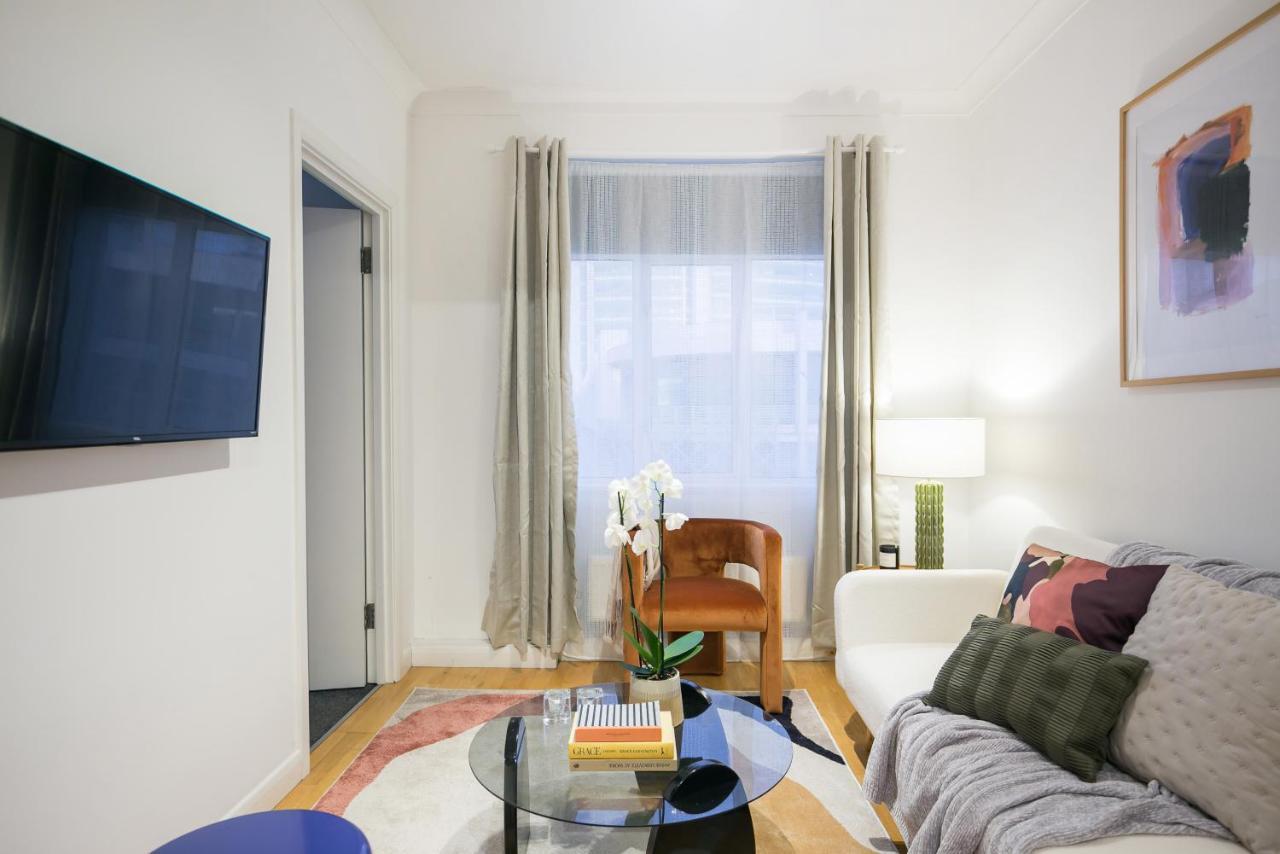 Appartamento Perfectly Located 1 Bed Above Tube Station *