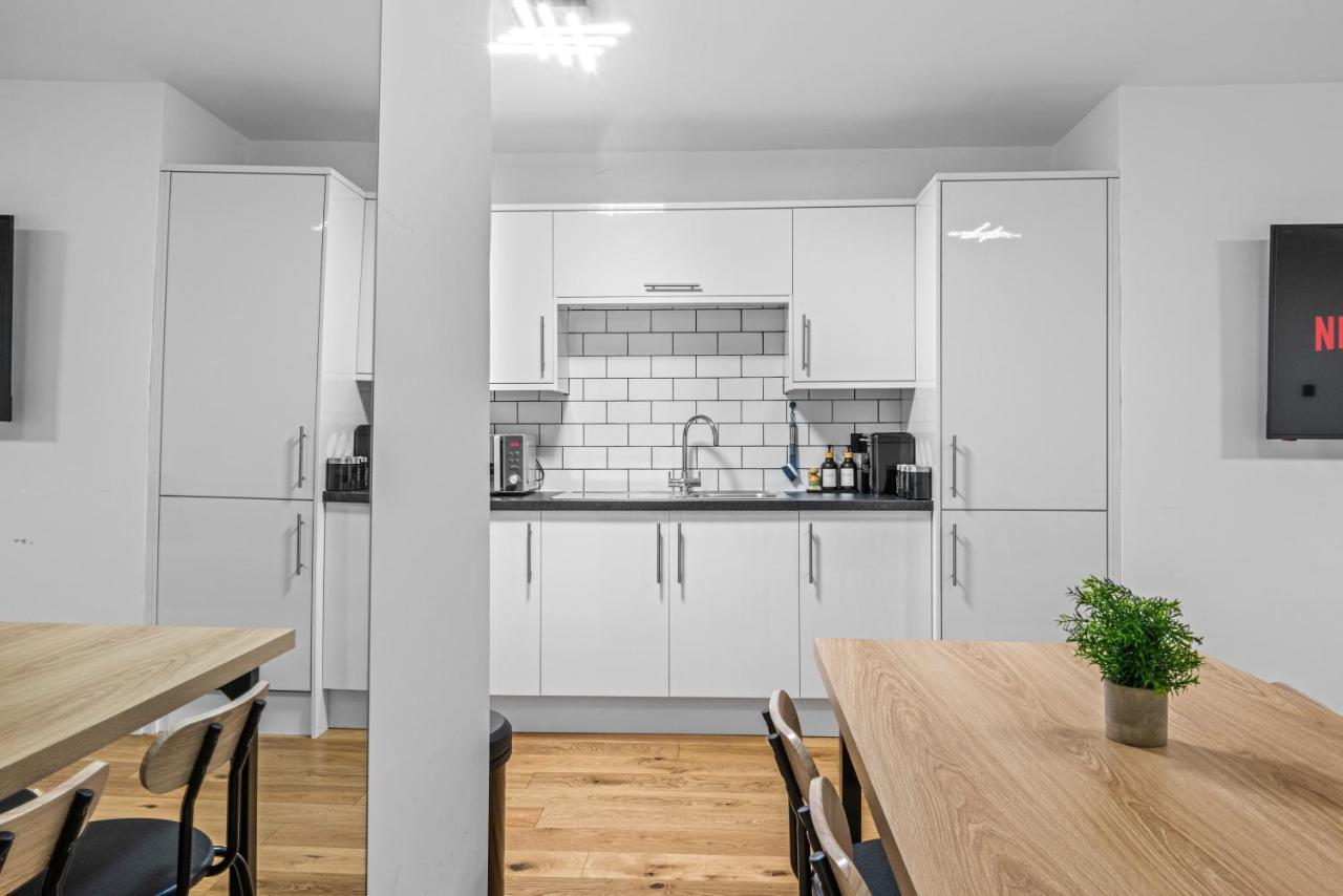 Londwell, Chic Hyde Park Mews House Lejlighed *