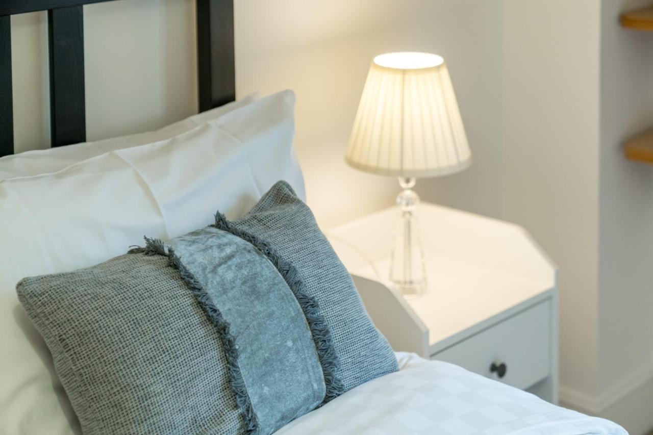 Stylish Deluxe 2Br Duplex - Free Parking - Near Canary Wharf Londen
