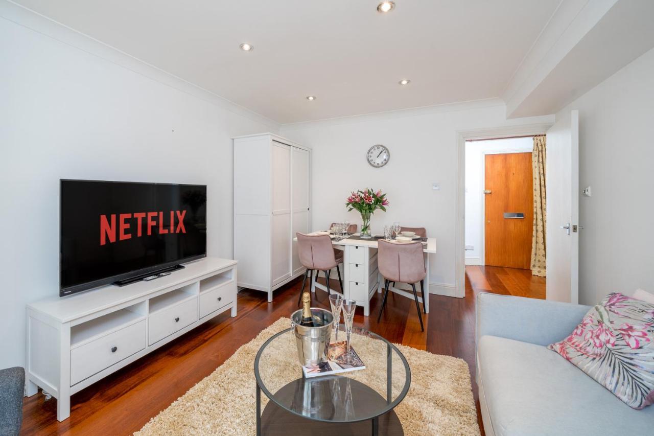 Stylish Deluxe 2Br Duplex - Free Parking - Near Canary Wharf Lejlighed *