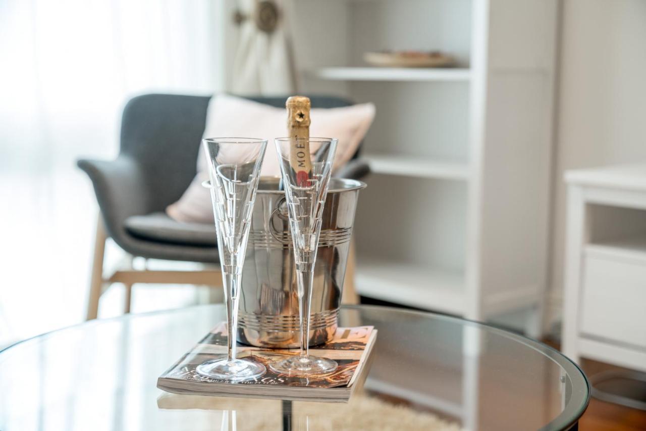 Stylish Deluxe 2Br Duplex - Free Parking - Near Canary Wharf Londen