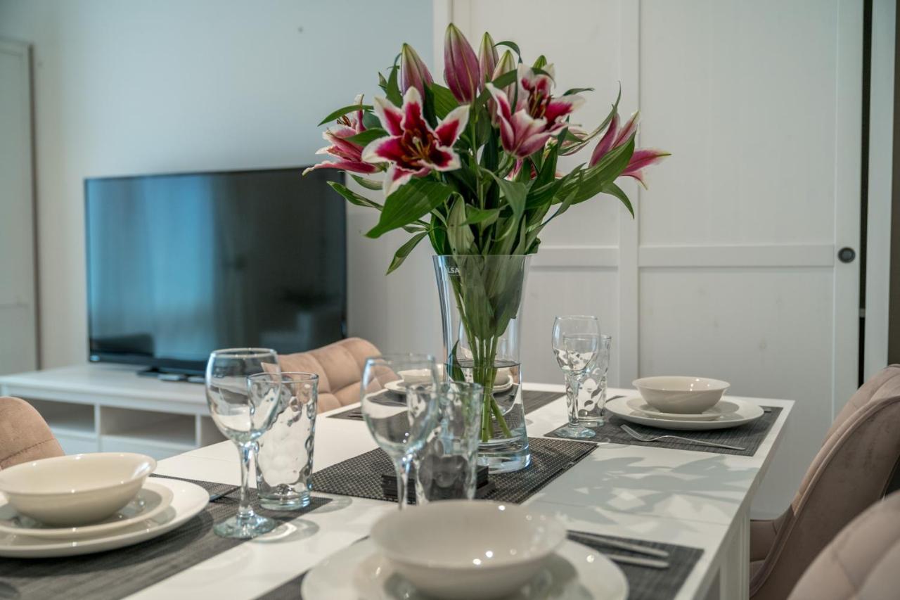 Stylish Deluxe 2Br Duplex - Free Parking - Near Canary Wharf Londen