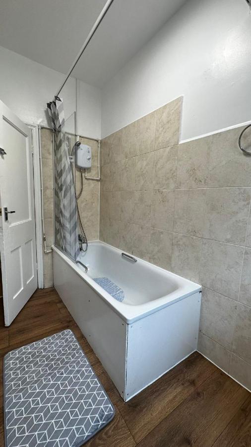 Gasthof Willesden Guest 130