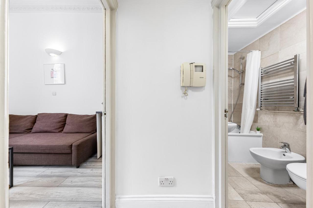 Bayswater Apartment