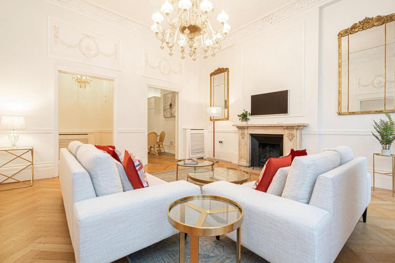 Beautiful Belgravia By Underthedoormat London