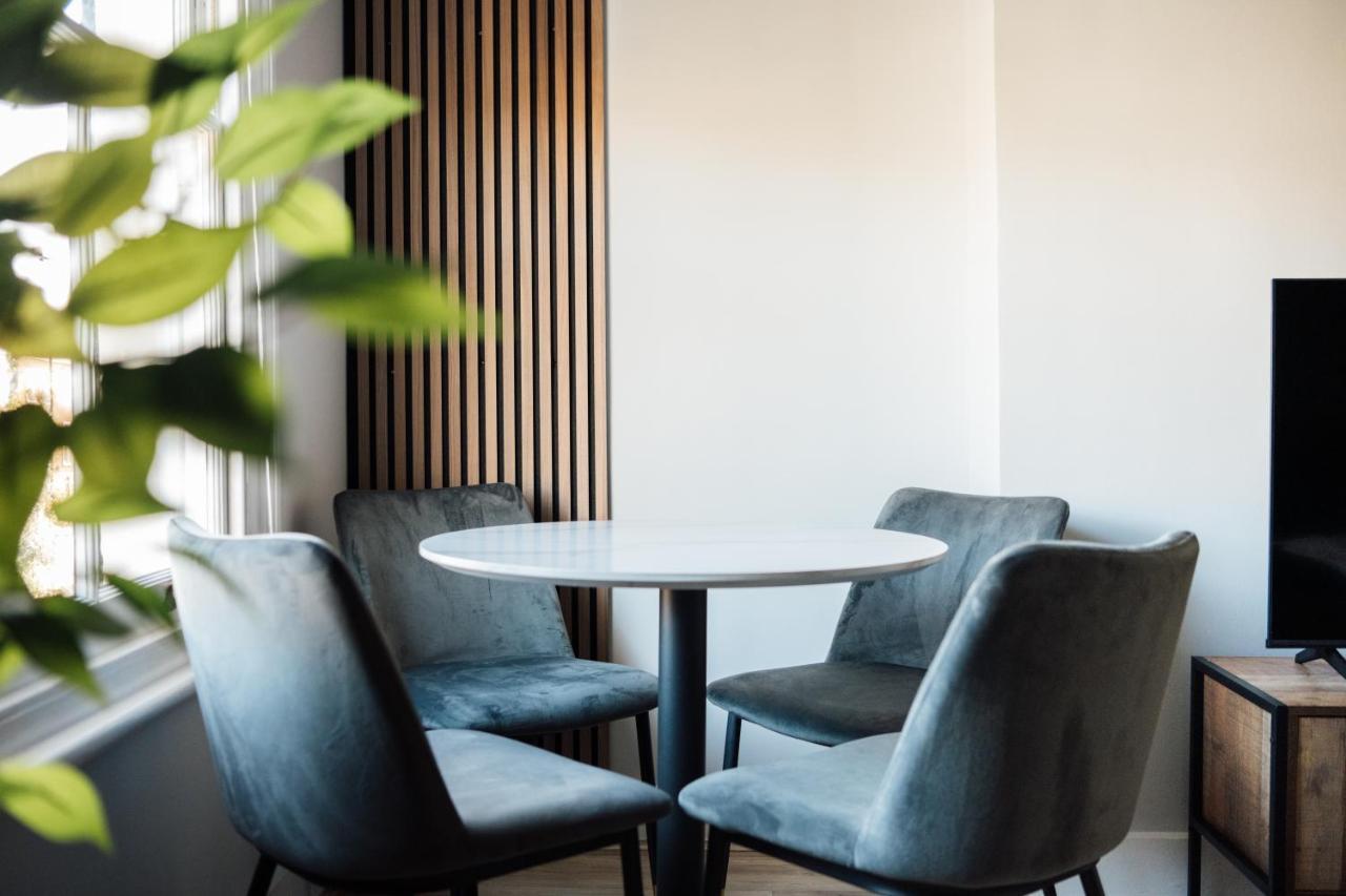 Lägenhet Stunning & Stylish 2 Bed Flat In West *