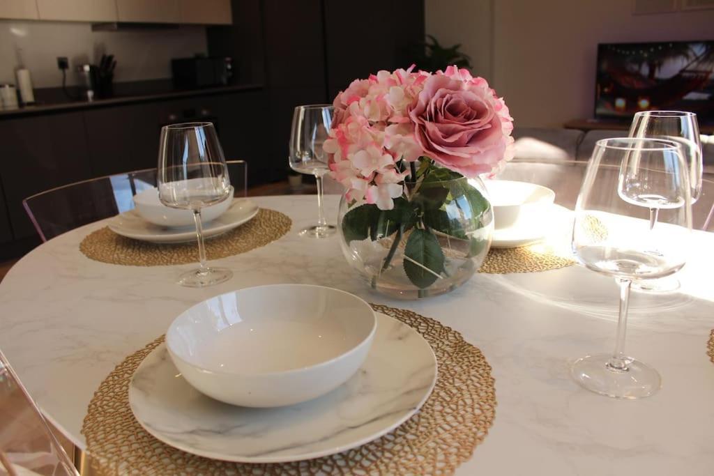 Spacious 2br With Terrance * Londres