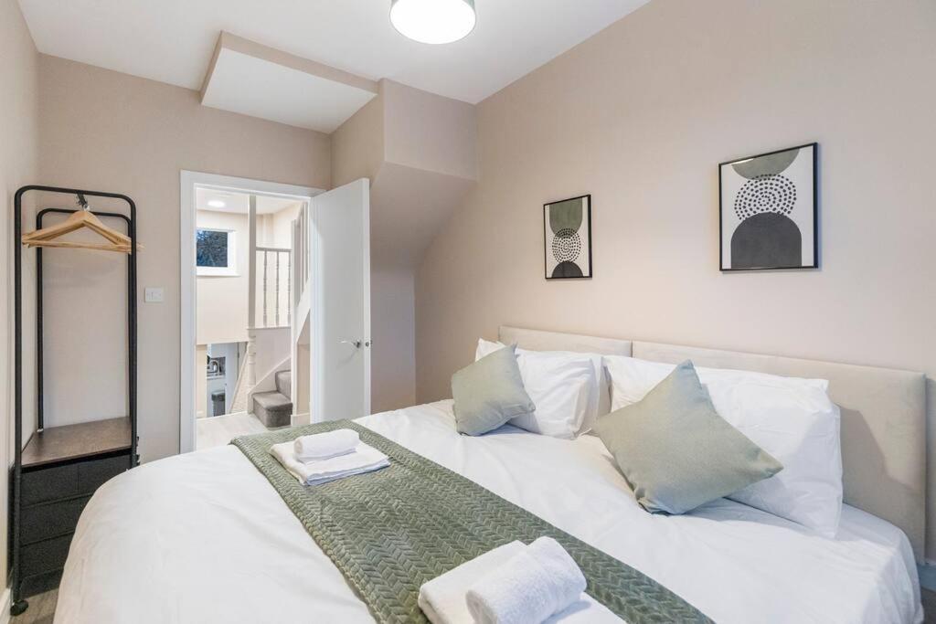 Lejlighed Convenient Spacious House Next Seven Sisters Station London