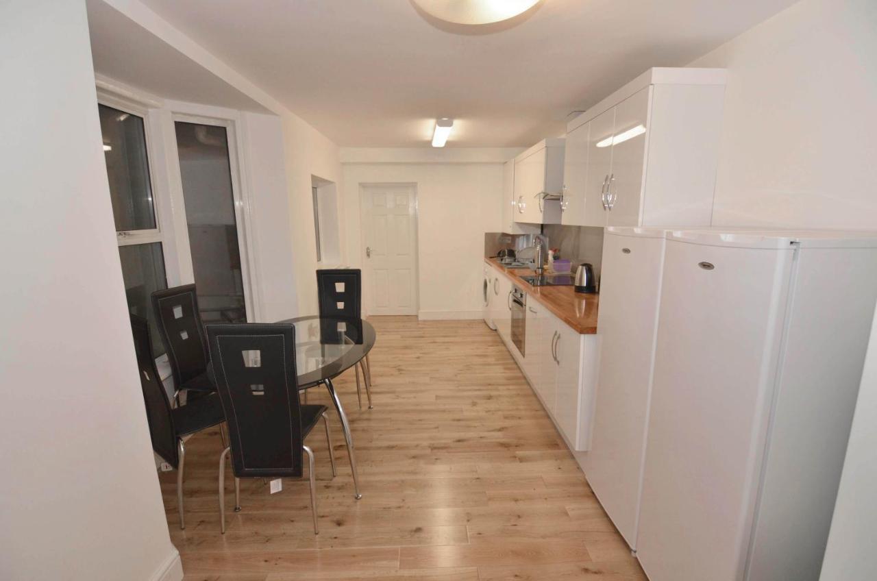 Cosy Near Canary Wharf & The O2 Pensionat London