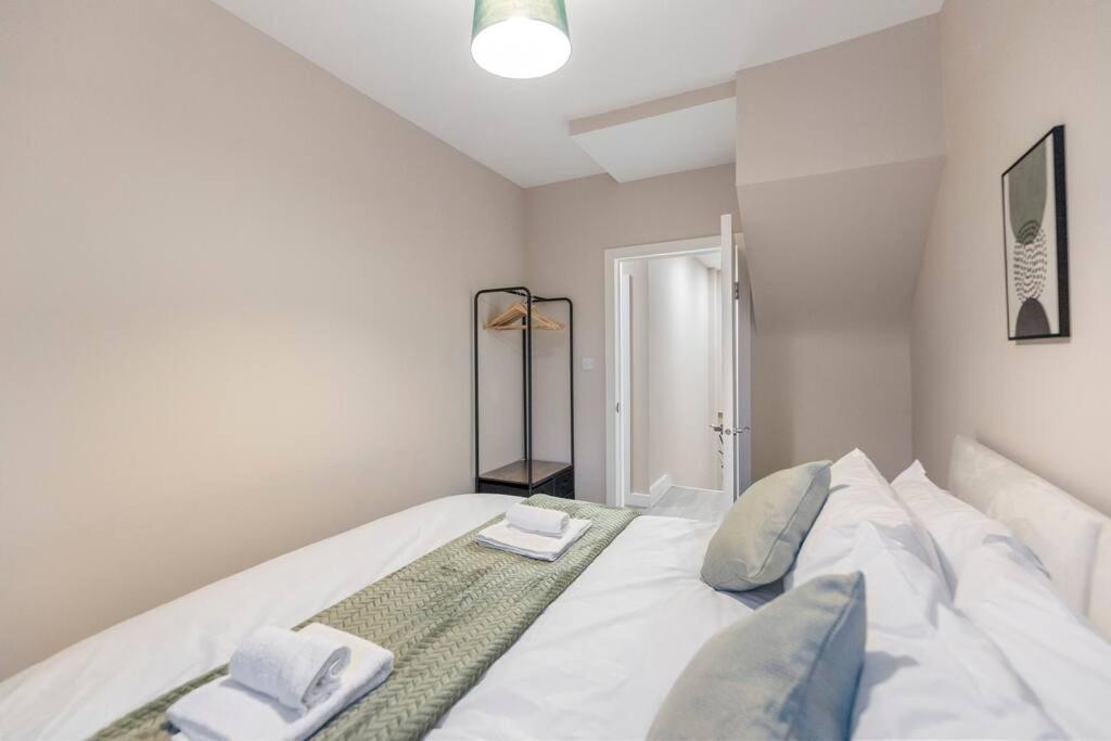 Lejlighed Convenient Spacious House Next Seven Sisters Station *