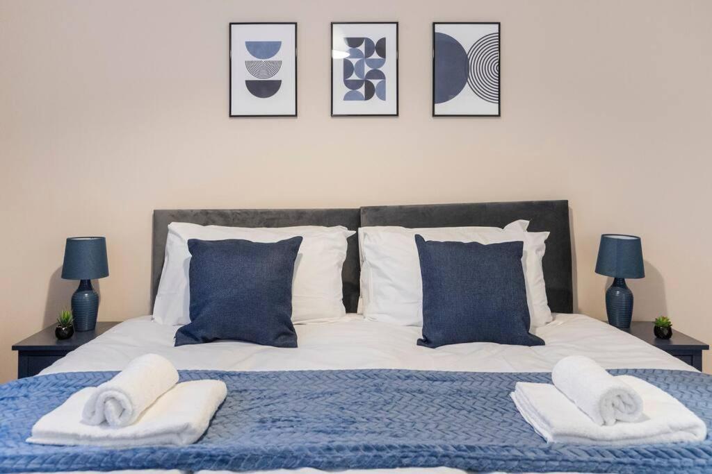 Lejlighed Convenient Spacious House Next Seven Sisters Station *